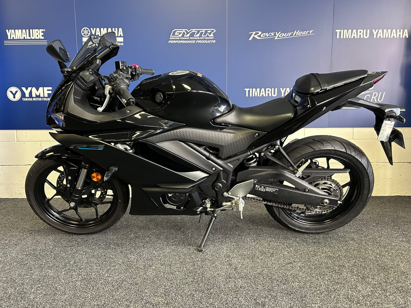 2023 YAMAHA YZF-R3