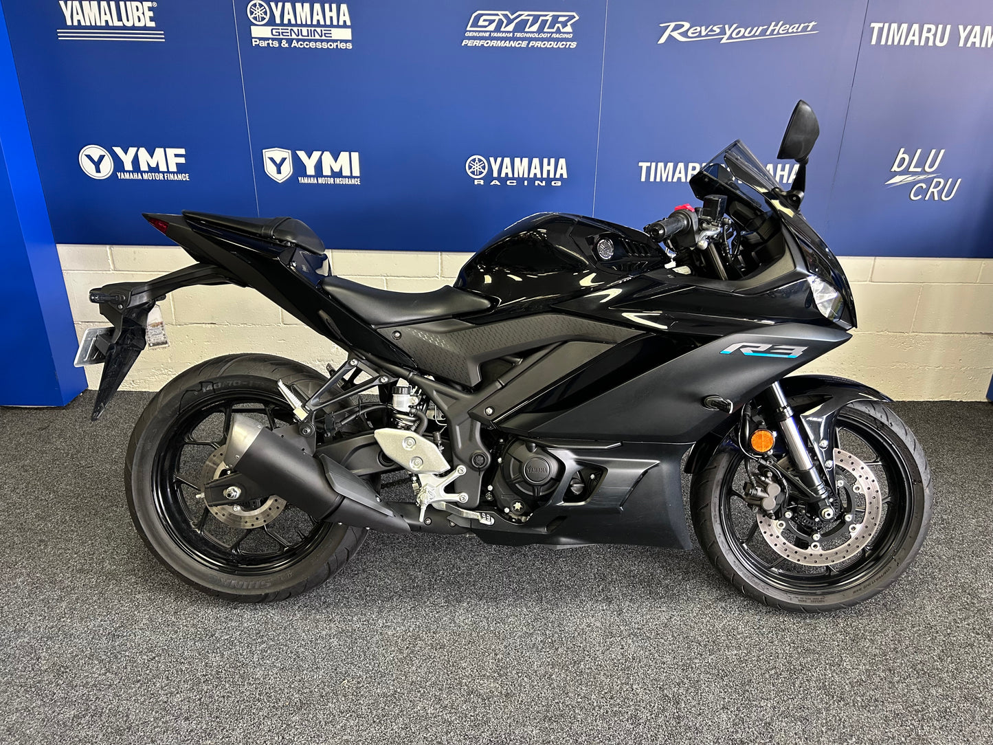 2023 YAMAHA YZF-R3
