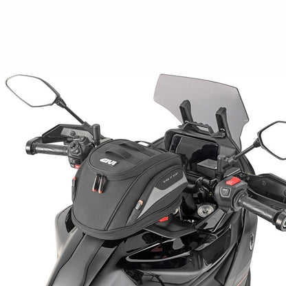 EASY03_tanklock-tank-bag_mounted-on_givi_yamaha-tr