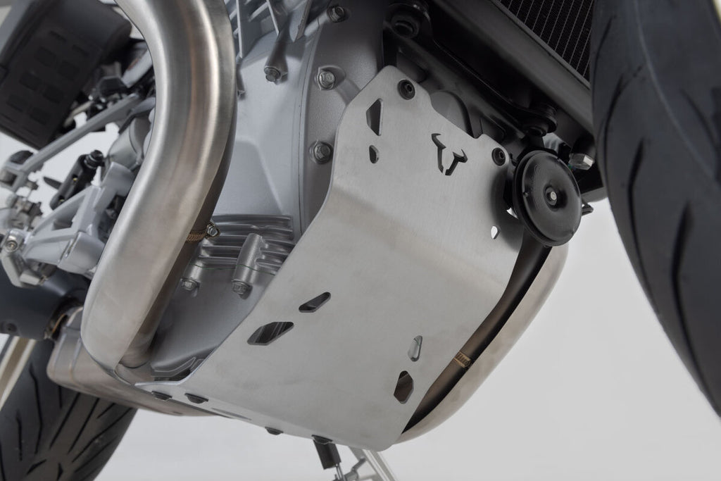 BASH PLATE SW MOTECH SILVER MOTO-GUZZI V100 MANDELLO 22-ON