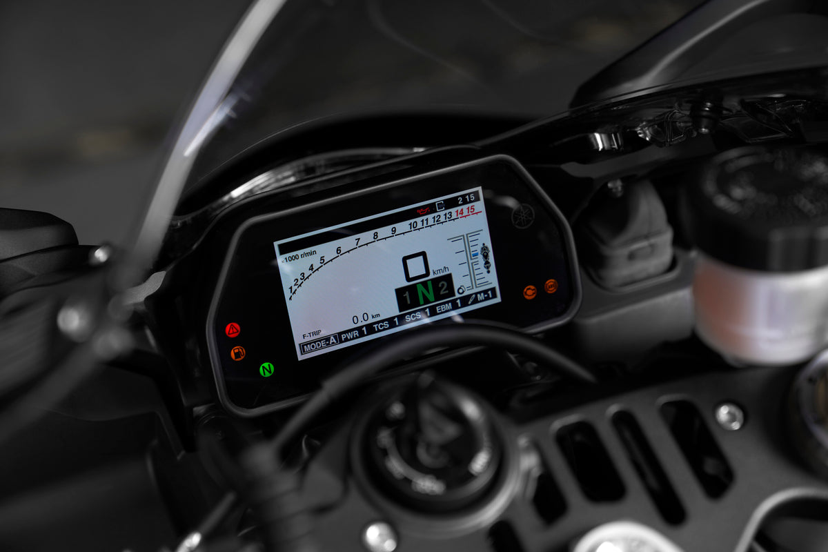 2025 Yamaha YZF-R1M