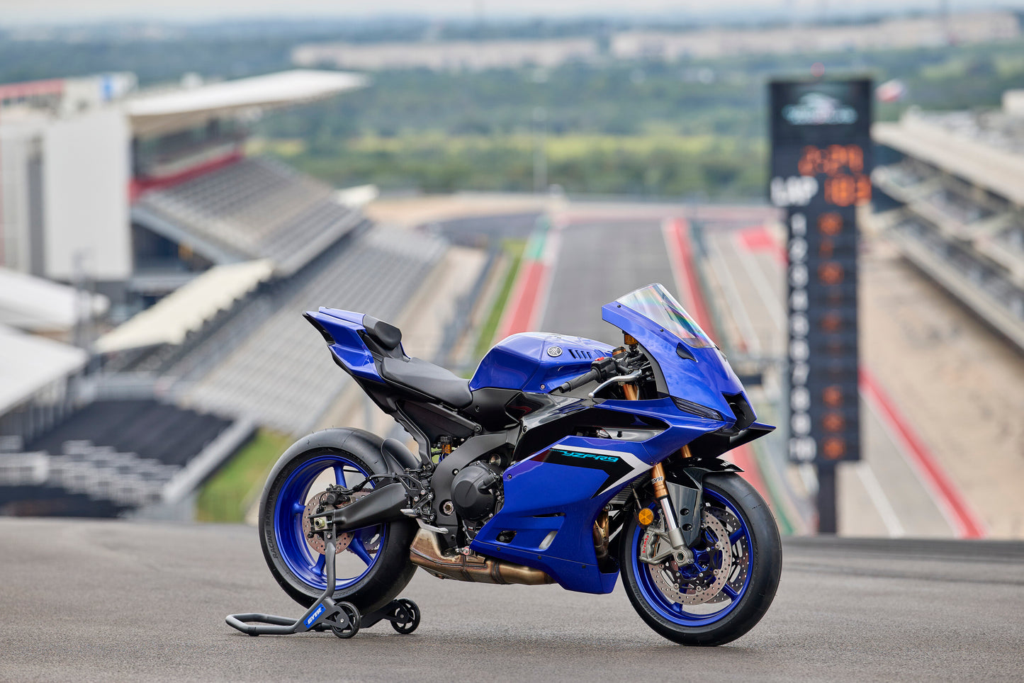 2025 Yamaha YZF-R9