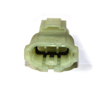 CONNECTOR 047