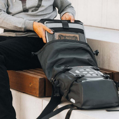 SW MOTECH BACKPACK DAILY WATERPROOF 22L BLACK