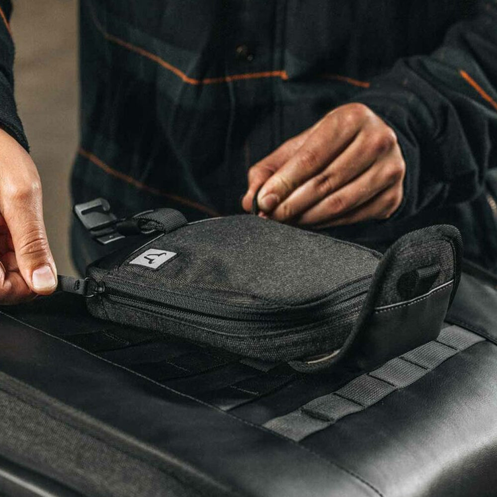 TANK BAG SW MOTECH LEGEND GEAR LA10 1.5 L ACCESSORY BAG