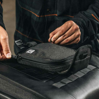 TANK BAG SW MOTECH LEGEND GEAR LA10 1.5 L ACCESSORY BAG