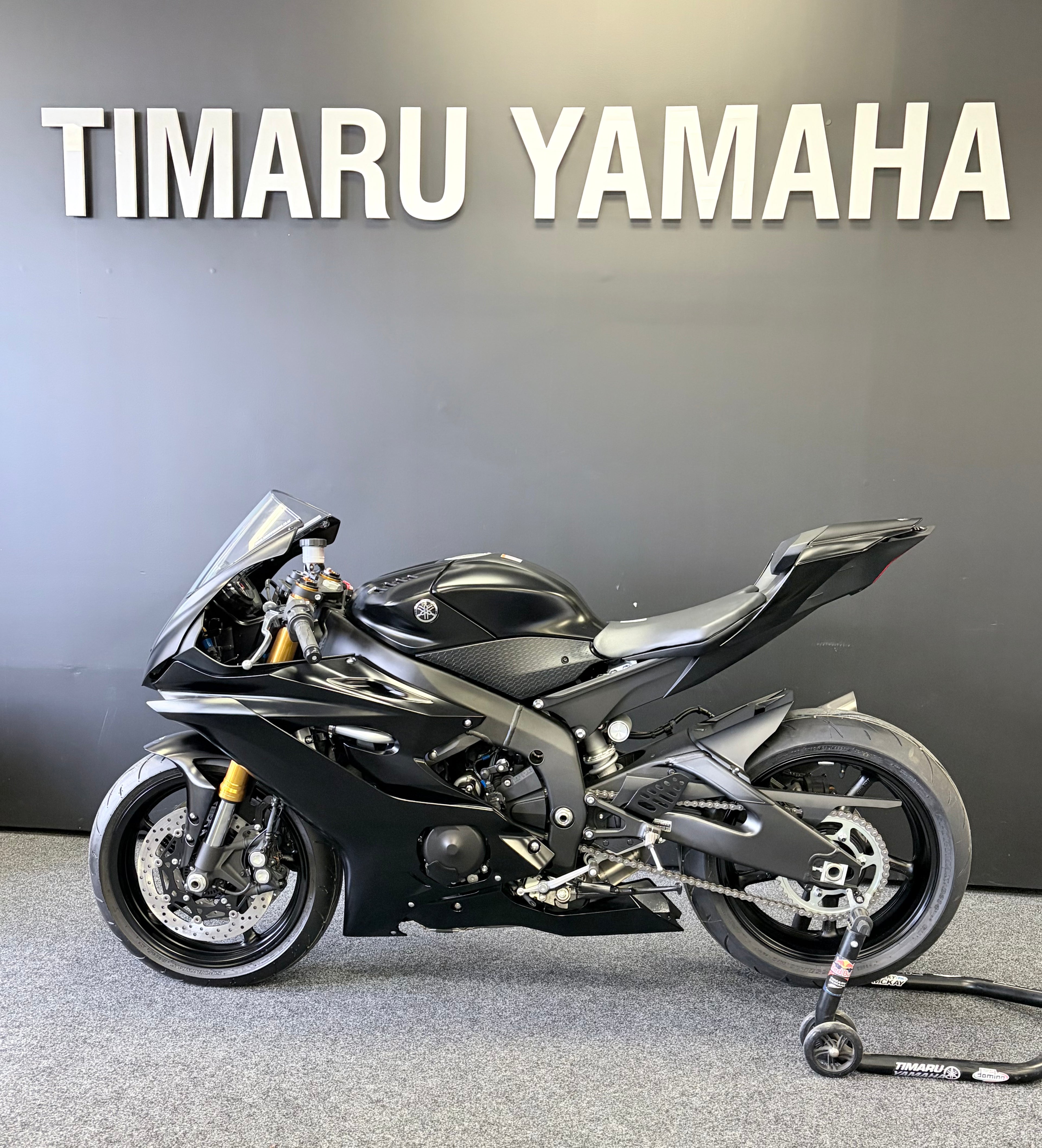 2022 Yamaha YZF-R6 Race
