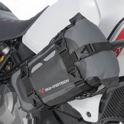 TAIL BAG SW MOTECH DRYBAG BLACK GREY 8L