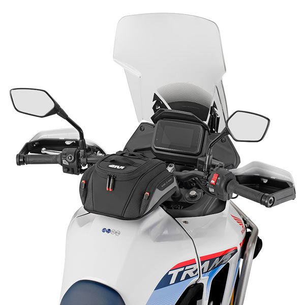EASY01_tanklock-tank-bag_mounted-on_givi_honda-xl7