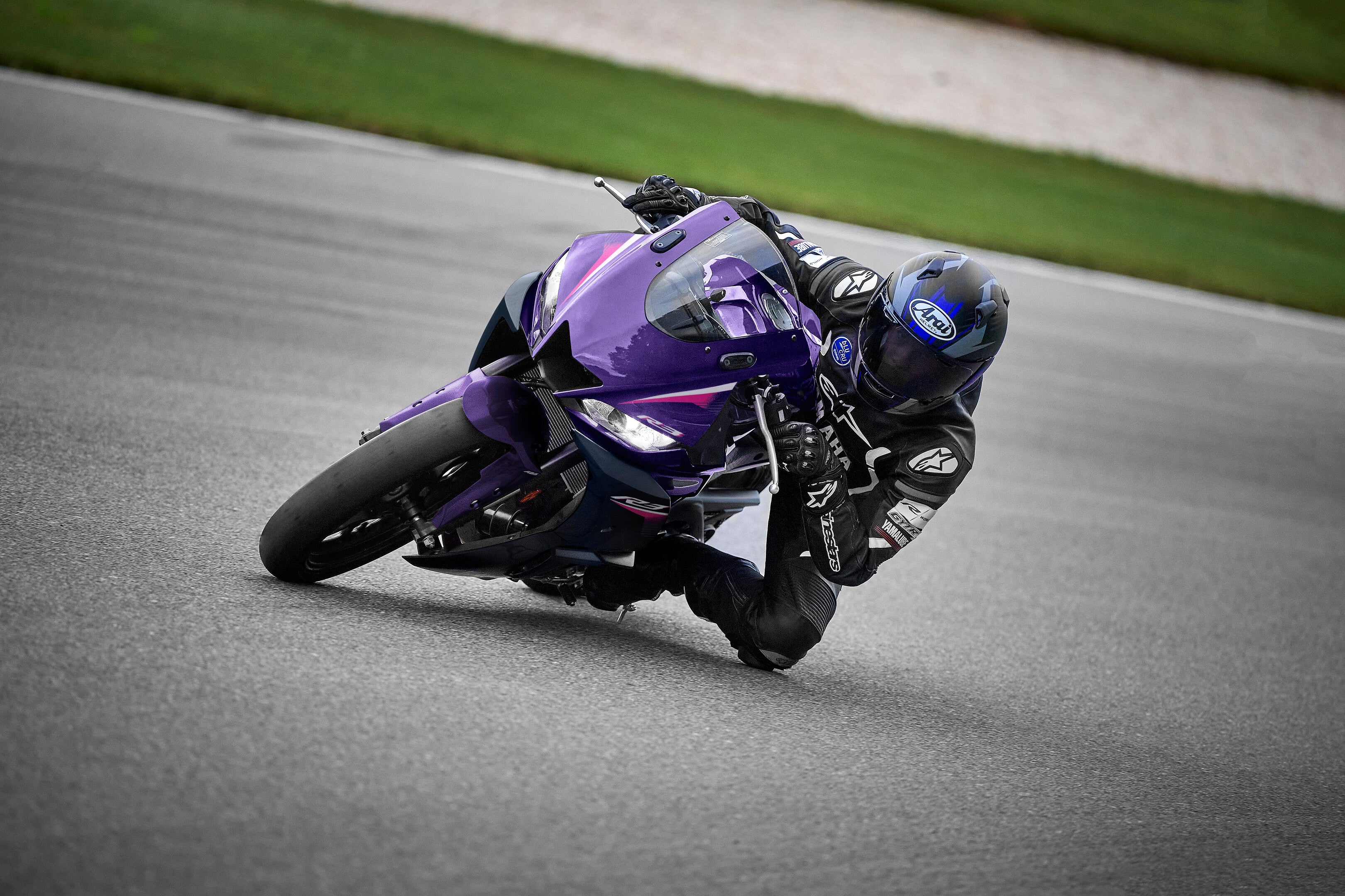 Yamaha top r3 superbike